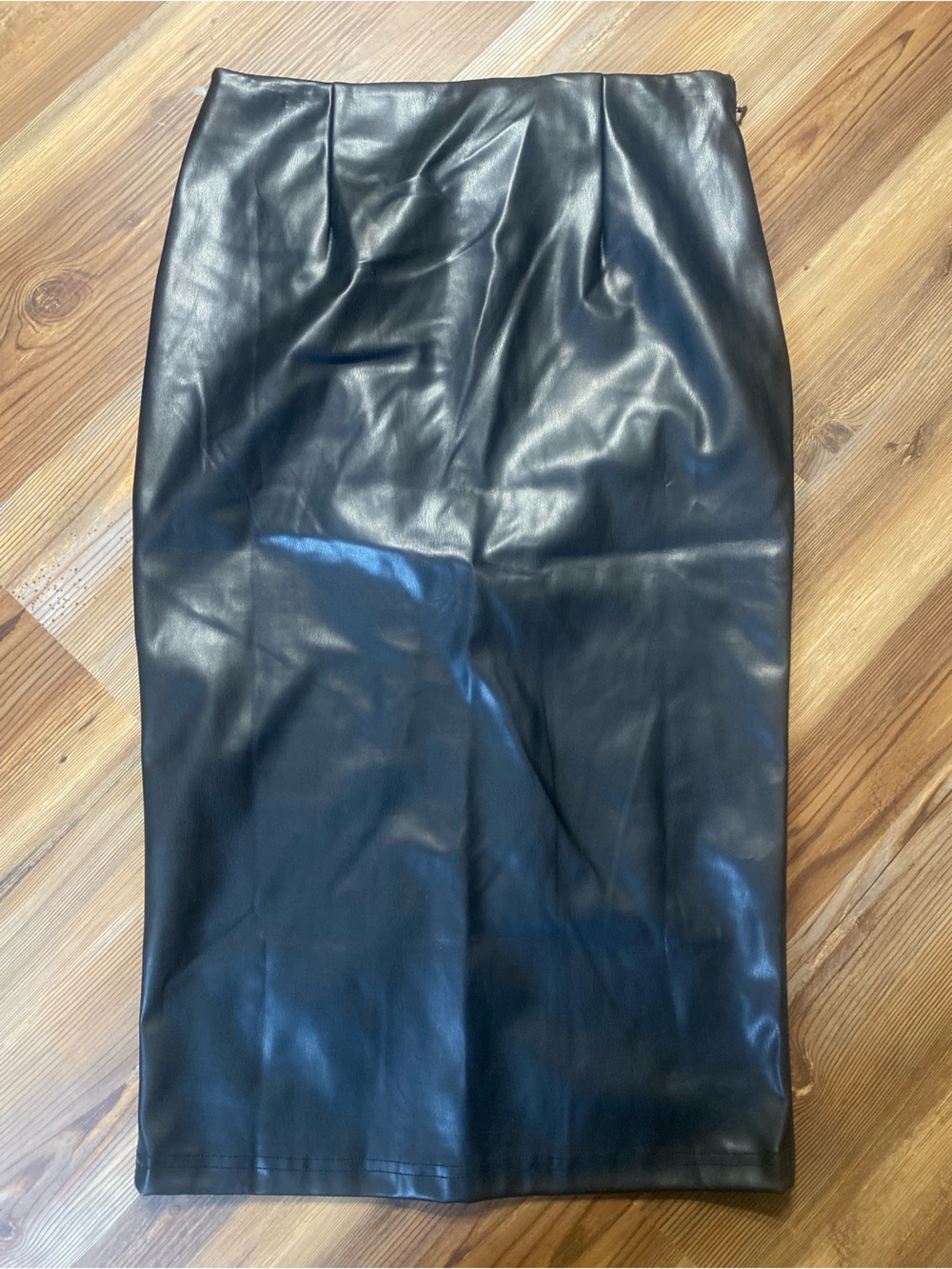 4/$16 HYFVE Faux Leather Skirt - Picture 4 of 6